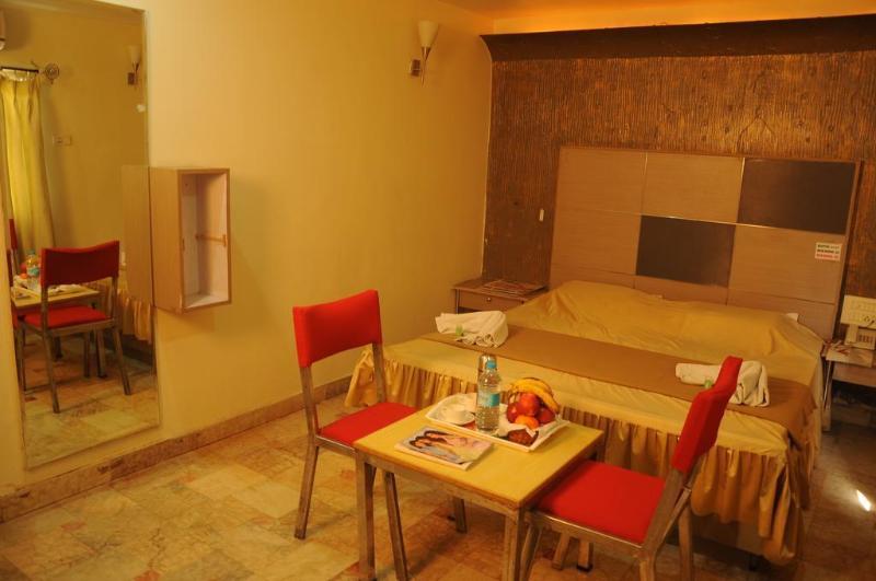 Hotel Tanisha Hyderabad Esterno foto
